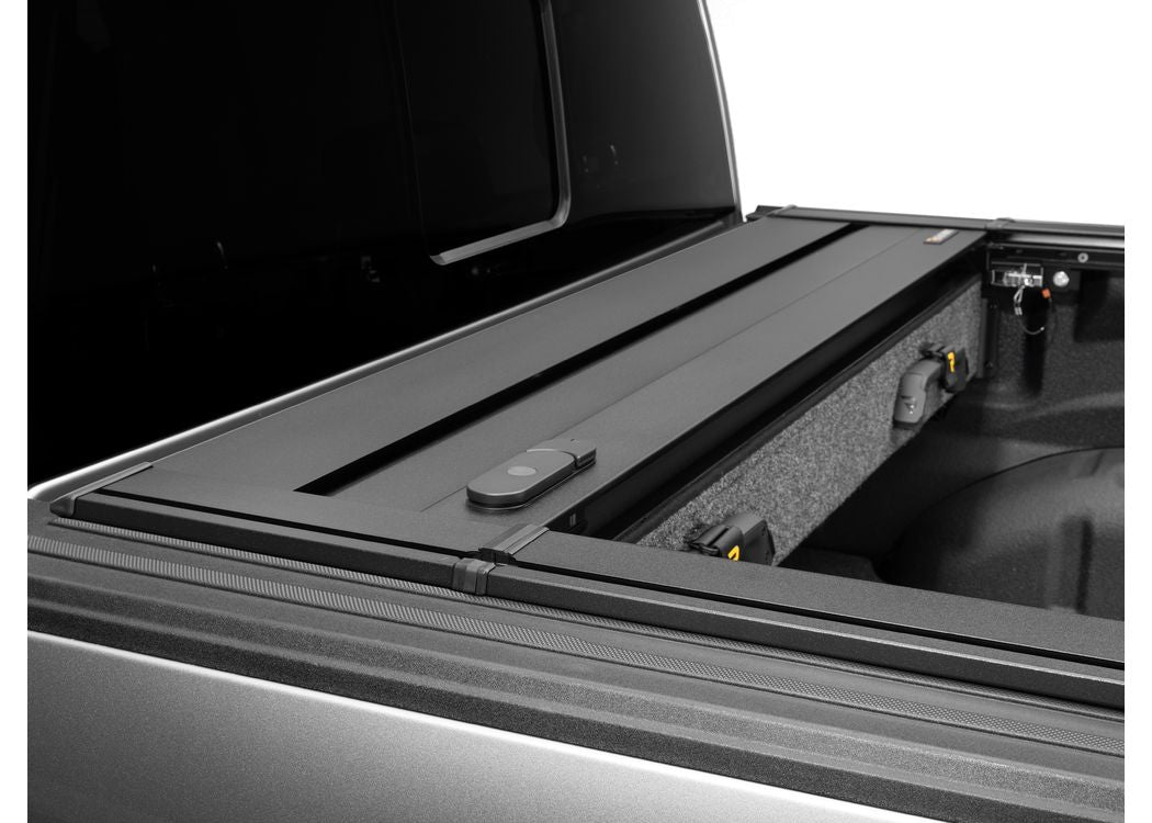 RetraxPRO rail detail